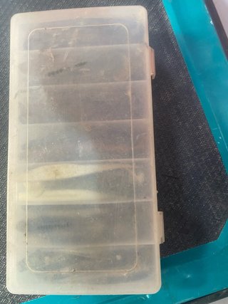 Caja de vinilos variados para pesca