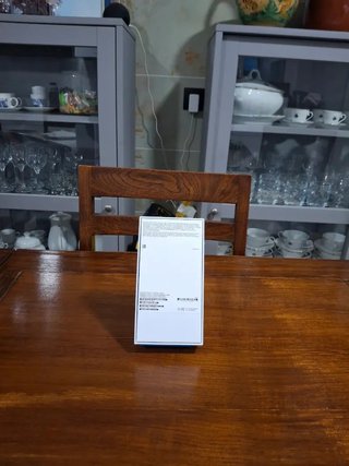 Caja iPhone 15 Pro max titaneo Natural