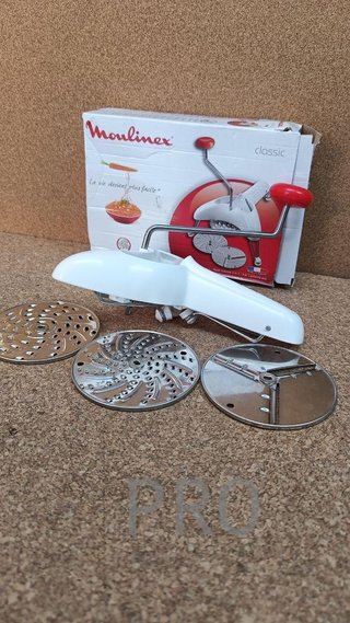 Molinillo rallador manual