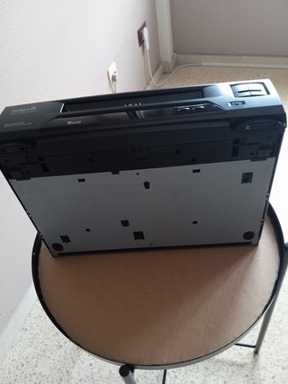 Reproductor VHS AKAI + 2 Cintas