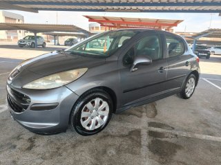 Peugeot 207 2009