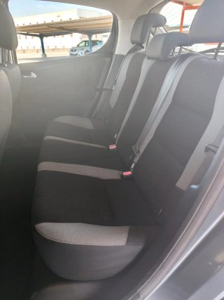 Peugeot 207 2009