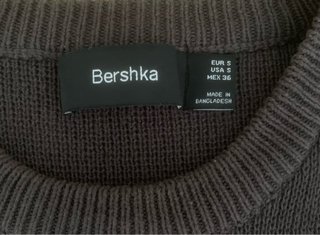 Jersey Bershka Roto Talla S