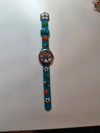Reloj Mario Bros con correa deportiva