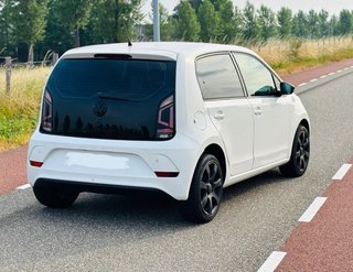 Volkswagen Up! 2017 | 90.000 km