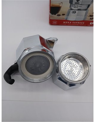 Bialetti - Moka Express: Icónica Cafetera Italiana para Espresso - Auténtico Café Italiano - 2 Tazas (90 Ml) - Aluminio - Plata