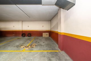 Garaje en venta en Camino de Ronda - Rosaleda en Granada