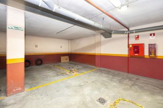 Garaje en venta en Camino de Ronda - Rosaleda en Granada