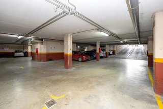Garaje en venta en Camino de Ronda - Rosaleda en Granada