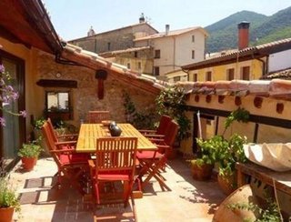 Casa adosada en venta en Genevilla