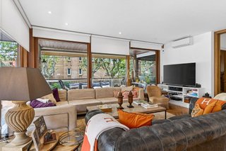 Piso en alquiler en Les Tres Torres en Barcelona