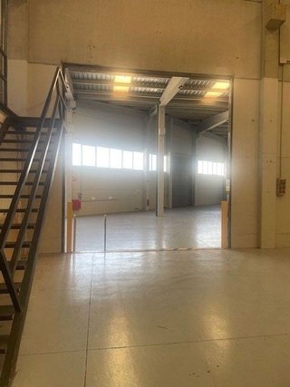 Nave industrial en alquiler en Zona Industrial en Barbera del Vallès