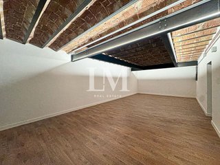 Oficina en alquiler en Vila de Gràcia en Barcelona