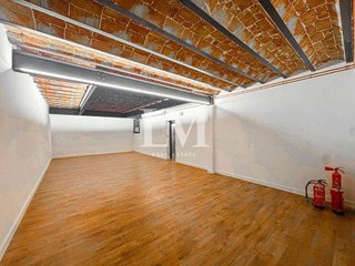 Oficina en alquiler en Vila de Gràcia en Barcelona