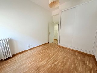 Piso en alquiler en Palos de Moguer en Madrid