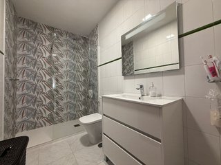 Casa pareada en alquiler en Grove (O)