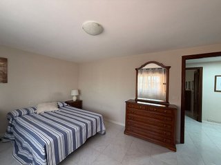 Casa pareada en alquiler en Grove (O)