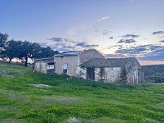 Masía en venta en San Vicente de Alcántara