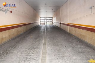 Garaje en venta en Camino de Ronda - Rosaleda en Granada