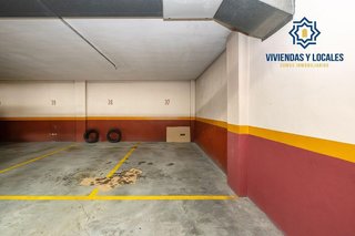 Garaje en venta en Camino de Ronda - Rosaleda en Granada