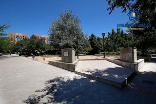 Garaje en venta en Camino de Ronda - Rosaleda en Granada