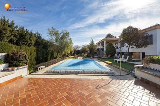 Chalet en venta en Otura