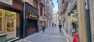 Local comercial en alquiler en Casco Antiguo en Pamplona
