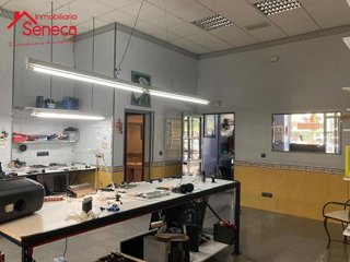 Local comercial en alquiler en Arroyo del Moro - Noreña en Córdoba
