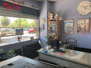 Local comercial en alquiler en Arroyo del Moro - Noreña en Córdoba