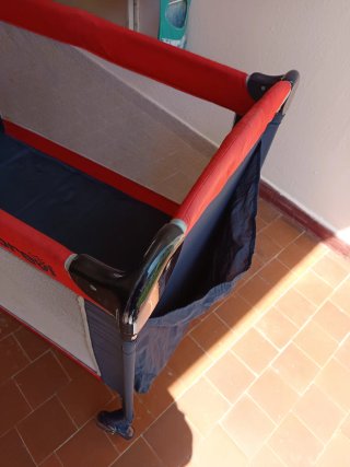 Cuna de viaje infantil