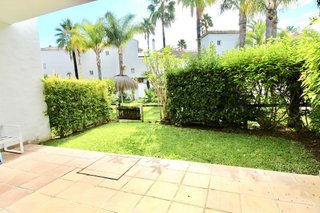 Casa adosada en alquiler en Los Monteros - Bahía de Marbella en Marbella