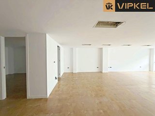 Local comercial en venta en Burela