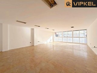 Local comercial en venta en Burela