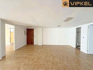 Local comercial en venta en Burela