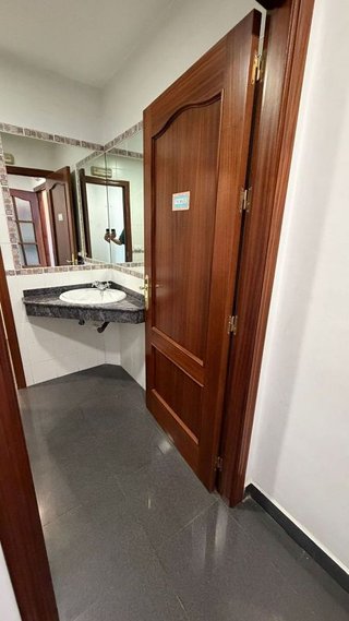 Local comercial en alquiler en Santa Rosa - Valdeolleros en Córdoba