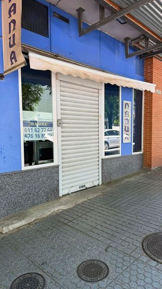 Local comercial en alquiler en Santa Rosa - Valdeolleros en Córdoba