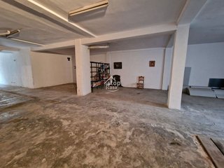 Local comercial en venta en Fernán-Núñez