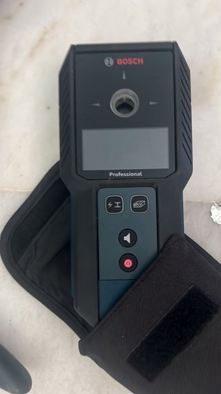 Taladro Percutor DeWalt + Accesorios