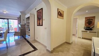 Piso en alquiler en Nueva Andalucía centro en Marbella