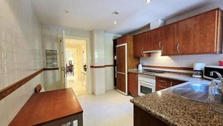 Piso en alquiler en Nueva Andalucía centro en Marbella