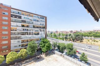 Piso en alquiler en Concepción en Madrid