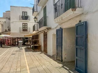 Local comercial en venta en Dalt de la Vila - La Marina en Ibiza/Eivissa