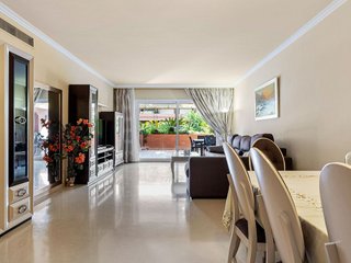 Piso en venta en Puerto Banús en Marbella