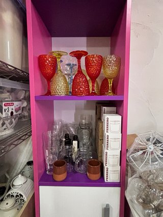Estantería Morada y Blanca