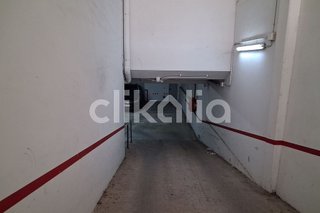 Garaje en venta en La Cogullada en Terrassa