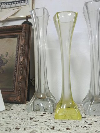 Conjunto 3 Floreros Art Deco Uranio