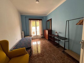 Piso en alquiler en Camino de Ronda - Rosaleda en Granada