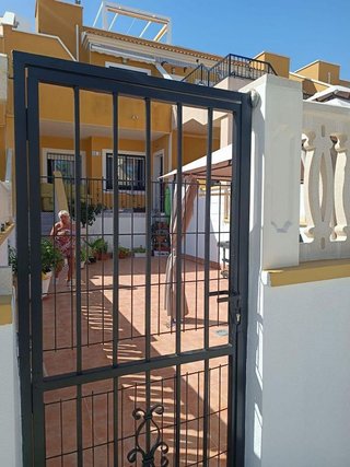 Chalet en alquiler en Los Arenales del Sol en Elche