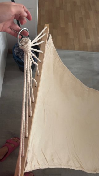 Tumbona de tela y madera para verano