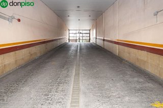 Garaje en venta en Camino de Ronda - Rosaleda en Granada